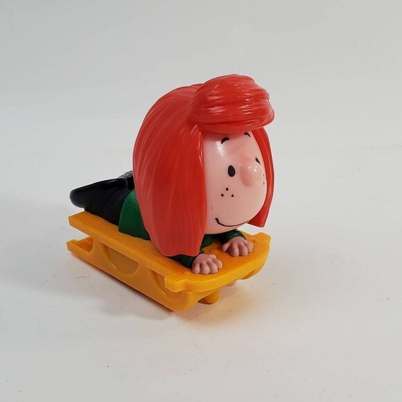 Peppermint Patty On Sled Charlie Brown Peanuts 2015 Pullback Toy - McDonald's Ha - Picture 1 of 6